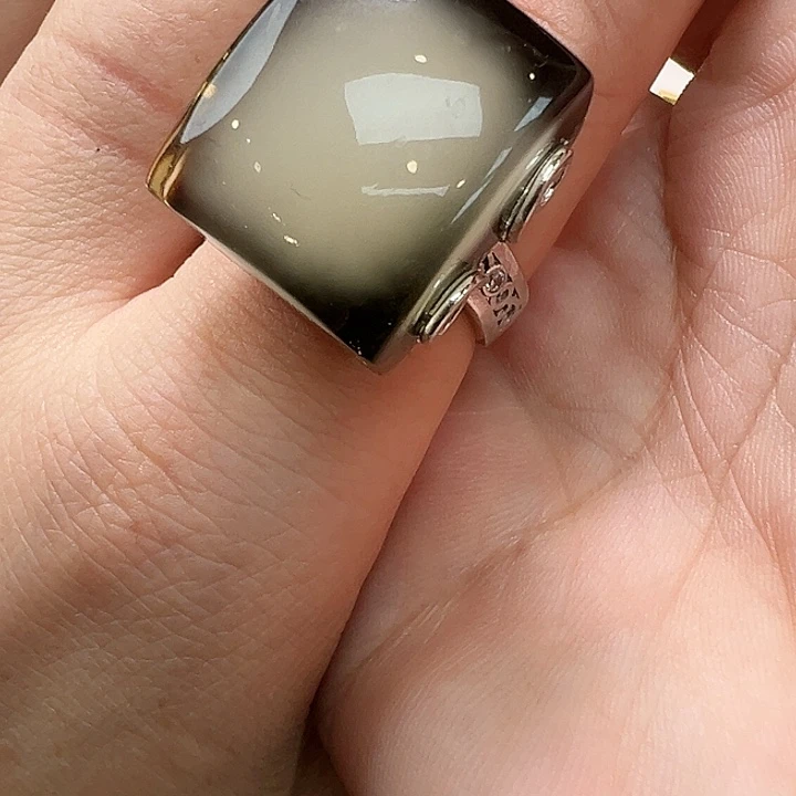 颈饰未镶嵌南红玛瑙