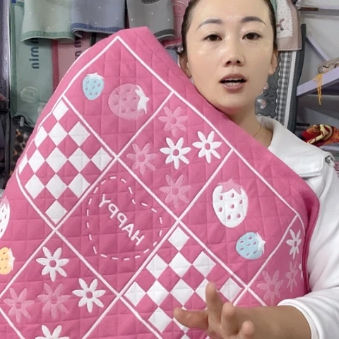棉特价处理粉色草莓