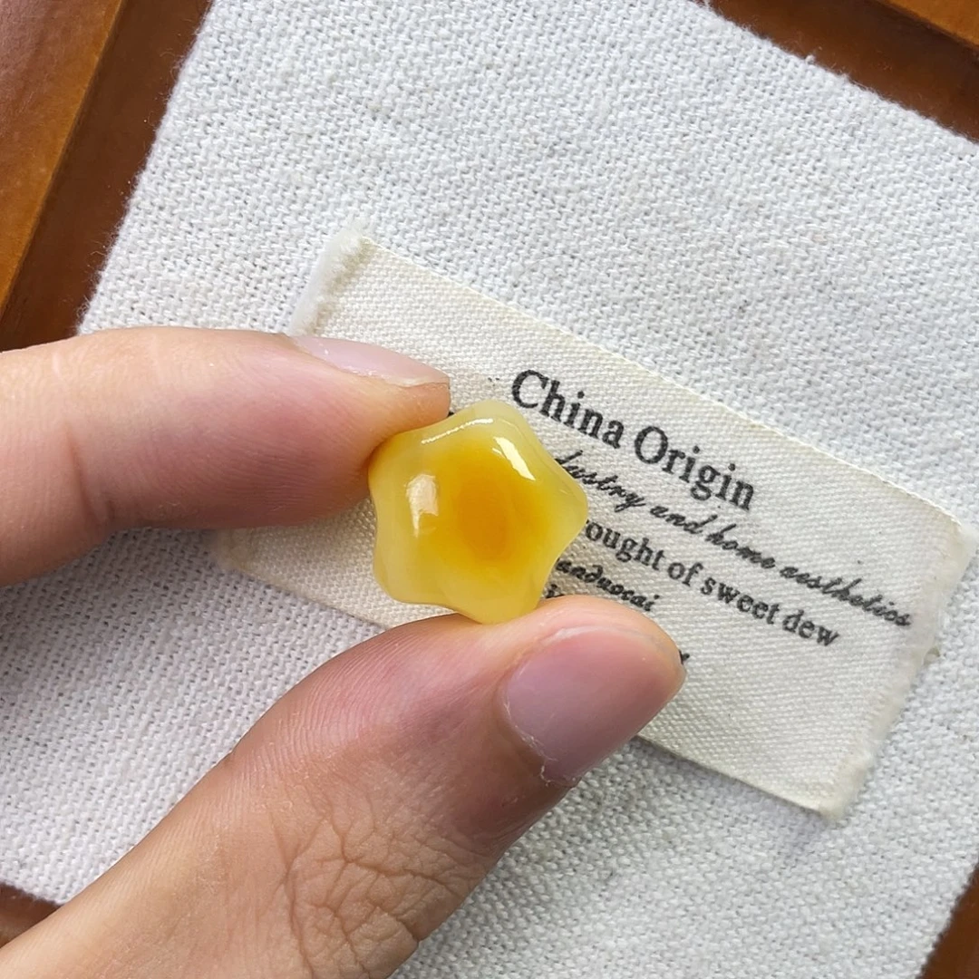 Q***际未镶嵌琥珀珠宝奇石星星