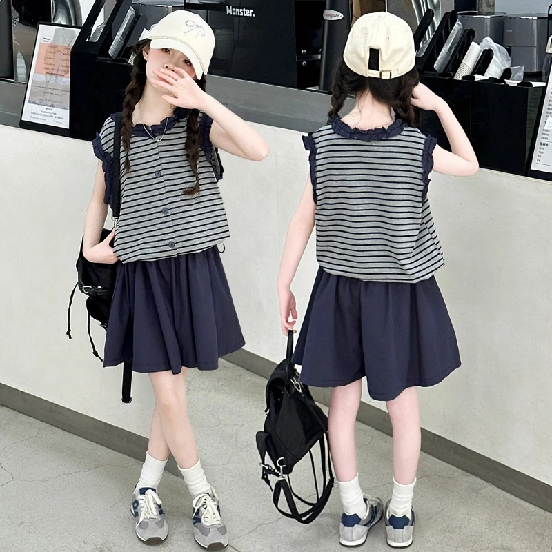 女童夏装套装2025新款洋气儿童条纹马甲背心中大童短款裙裤两件套