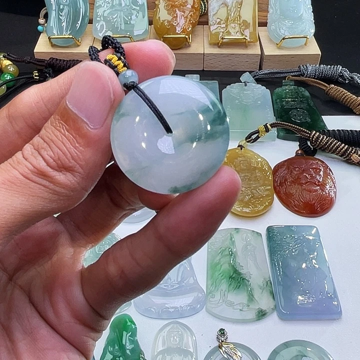 散珠翡翠冰**琴翡翠平安扣挂件