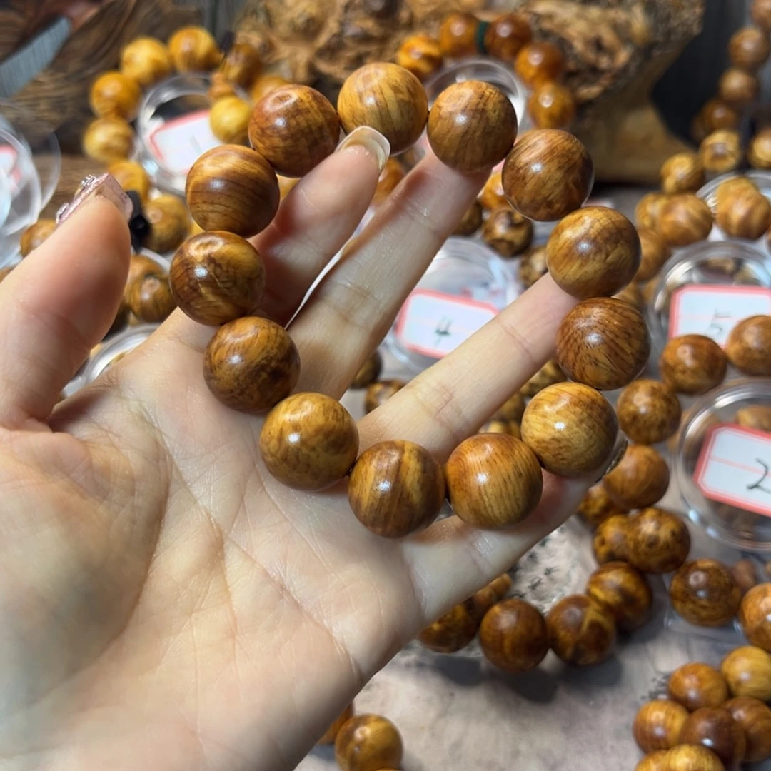 松木木雕款1.8手串