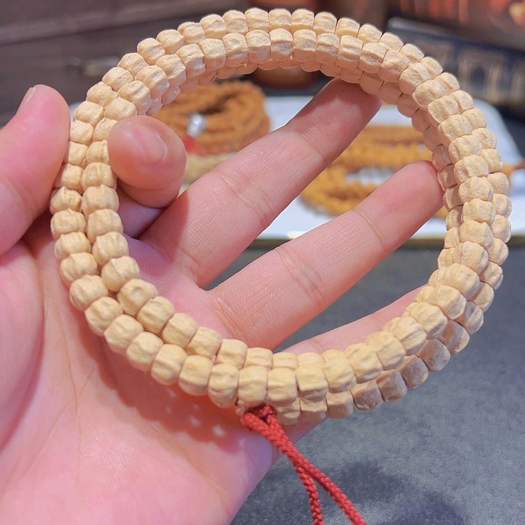 三***妈吊坠柏香籽/百香籽