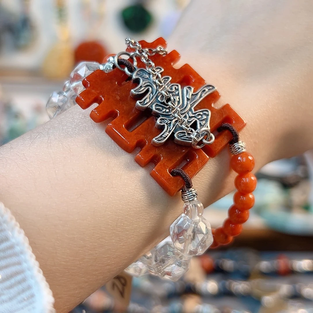 翡翠手链未镶嵌阿**代