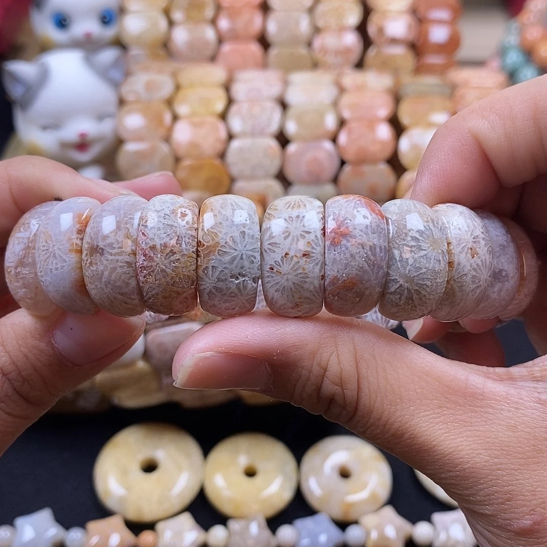 硅化珊瑚（珊瑚玉）手牌未镶嵌12