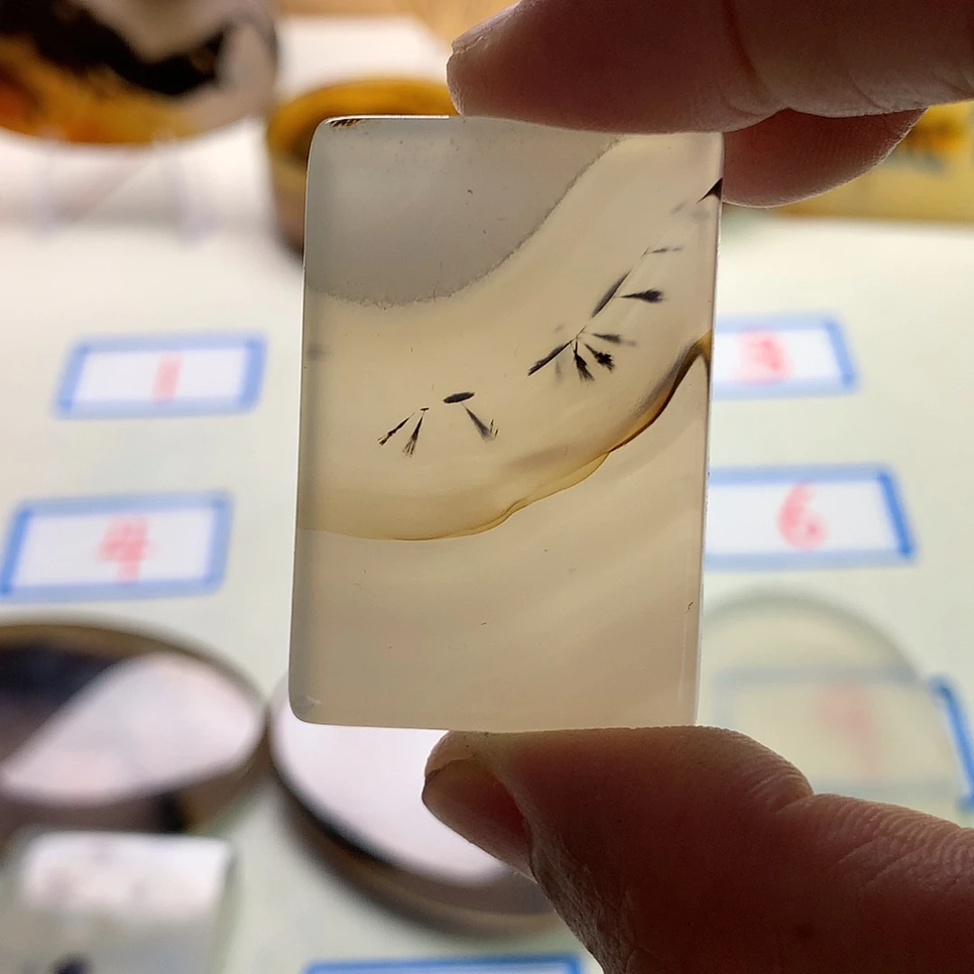 玛瑙/玉髓未镶嵌珠宝半成品