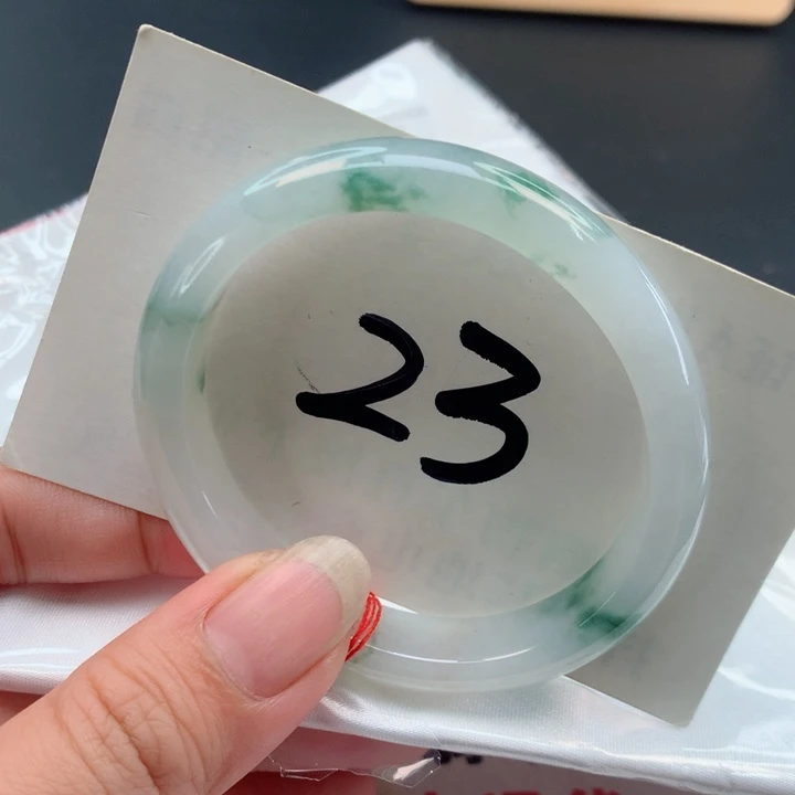 翡翠手镯未镶嵌贵妃54