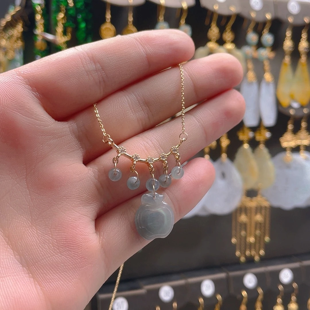 翡翠未镶嵌耳饰翡翠