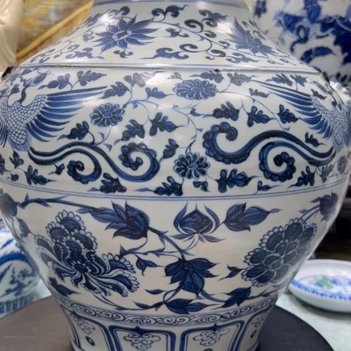 摆件唐*青花瓷凤穿牡丹大罐