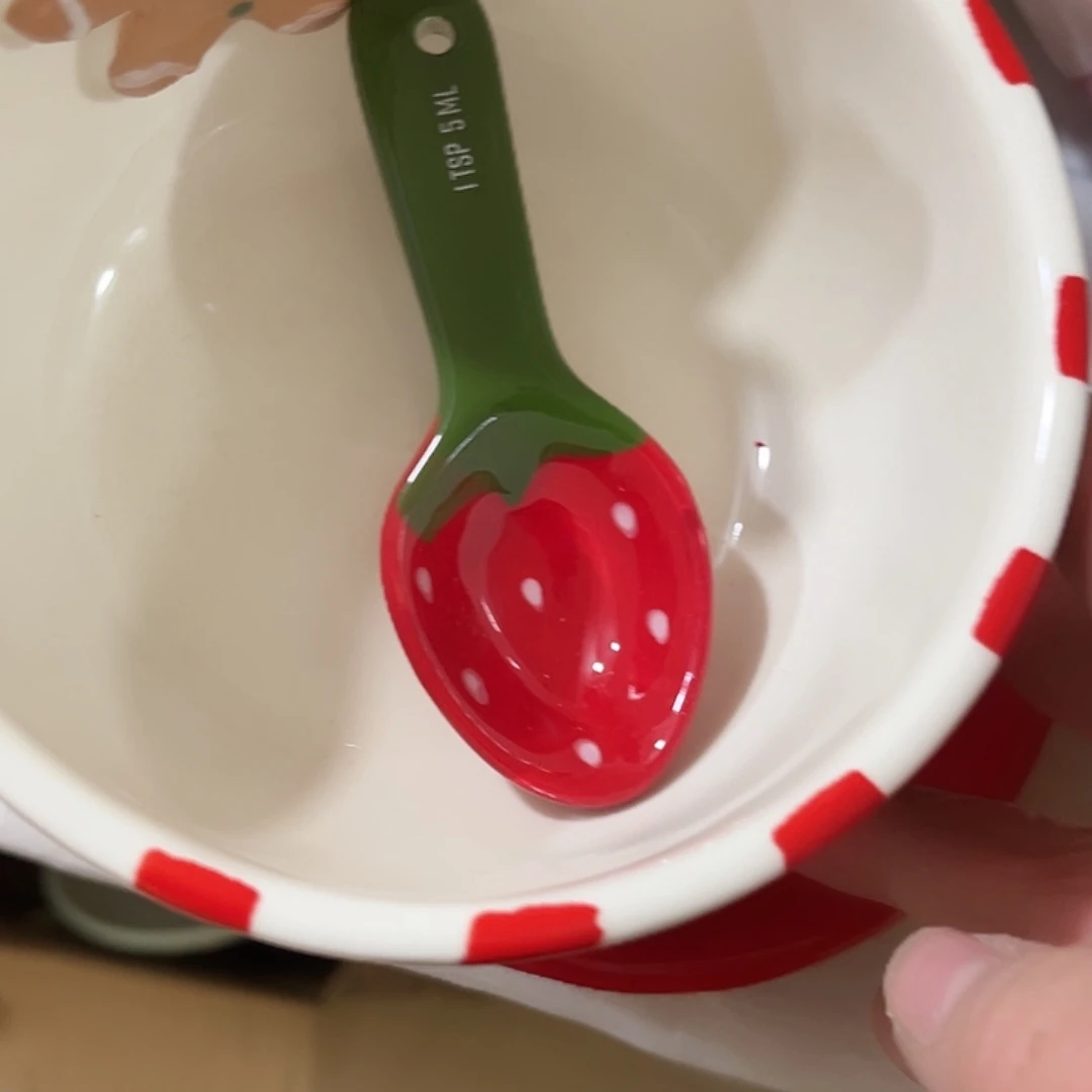 萱****微瑕陶瓷不退不换