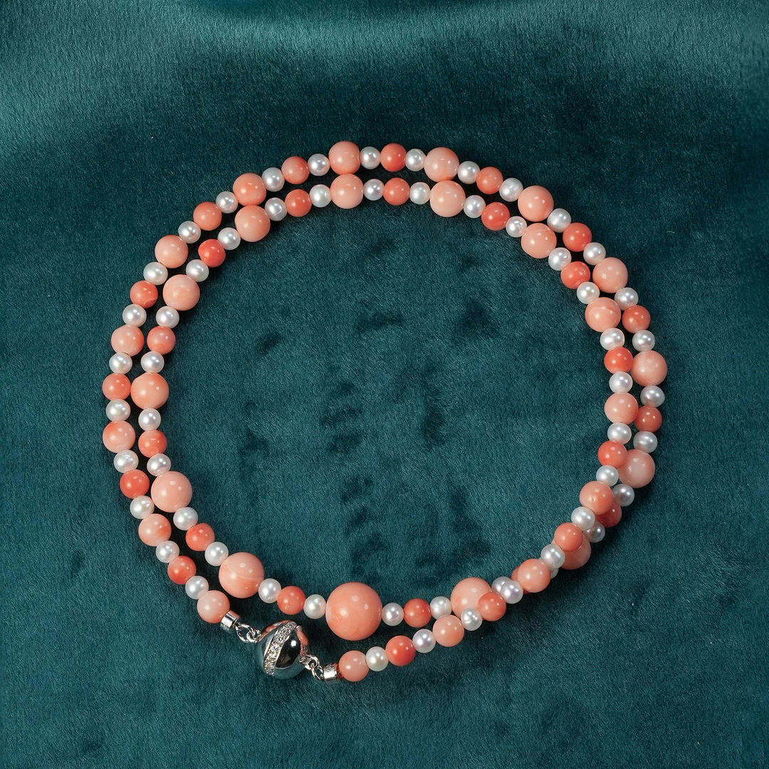 天然粉珊瑚项链女款轻奢小众设计感锁骨链颈链红珊瑚