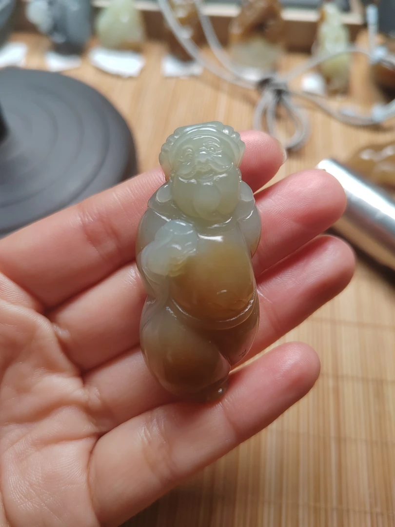 新疆和田玉糖白财神
