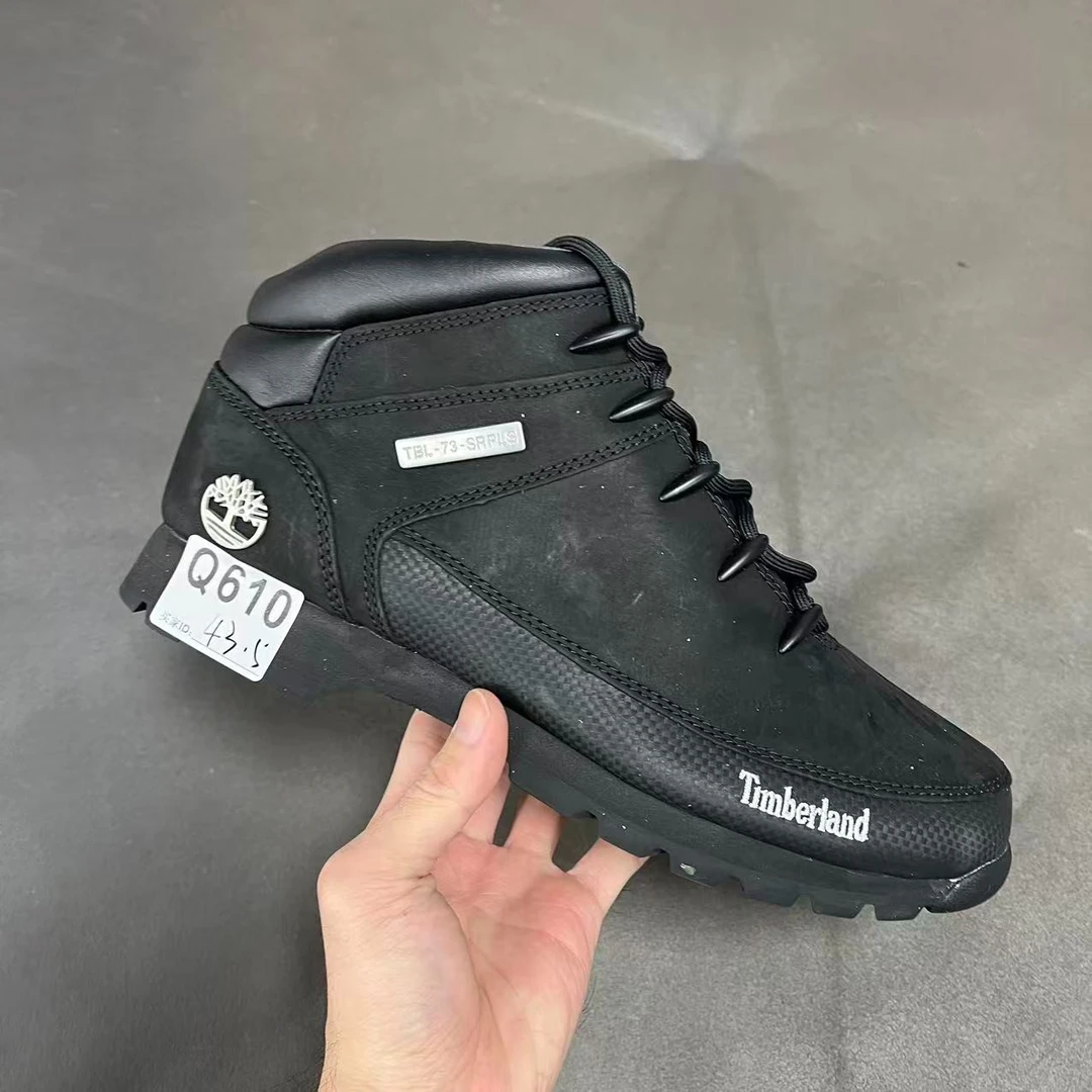 高帮越野跑鞋户外徒步运动鞋 Q610( 无原盒 )