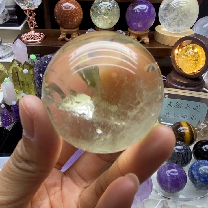 水晶摆件未镶嵌黄水晶球