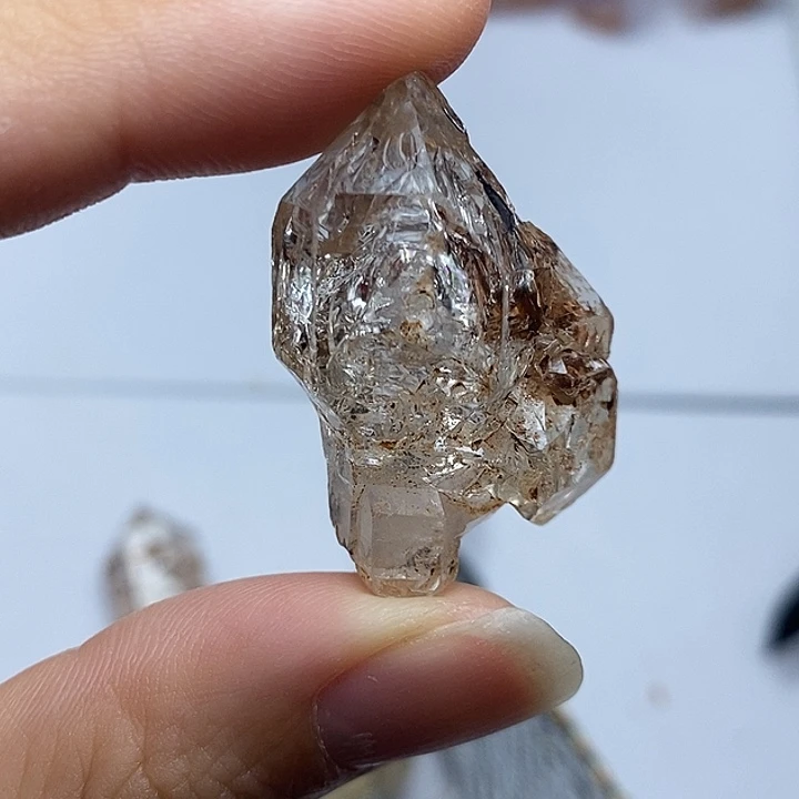 未镶嵌颈饰水晶彩虹冰雪骸骨