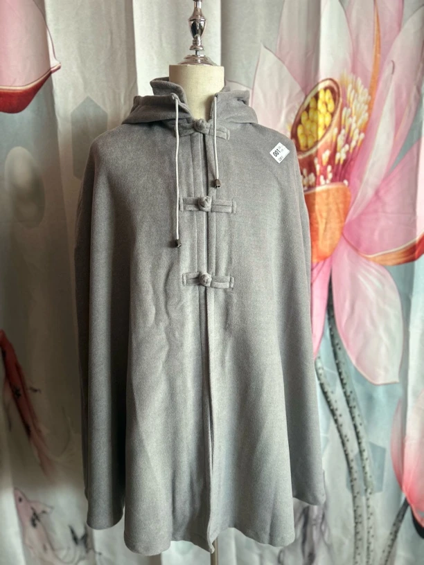 金菩提中披风灰色羊绒泥毛呢