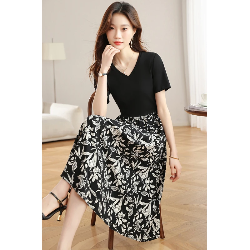 假两件短袖V领印花连衣裙女春季新款收腰显瘦洋气气质印花长裙