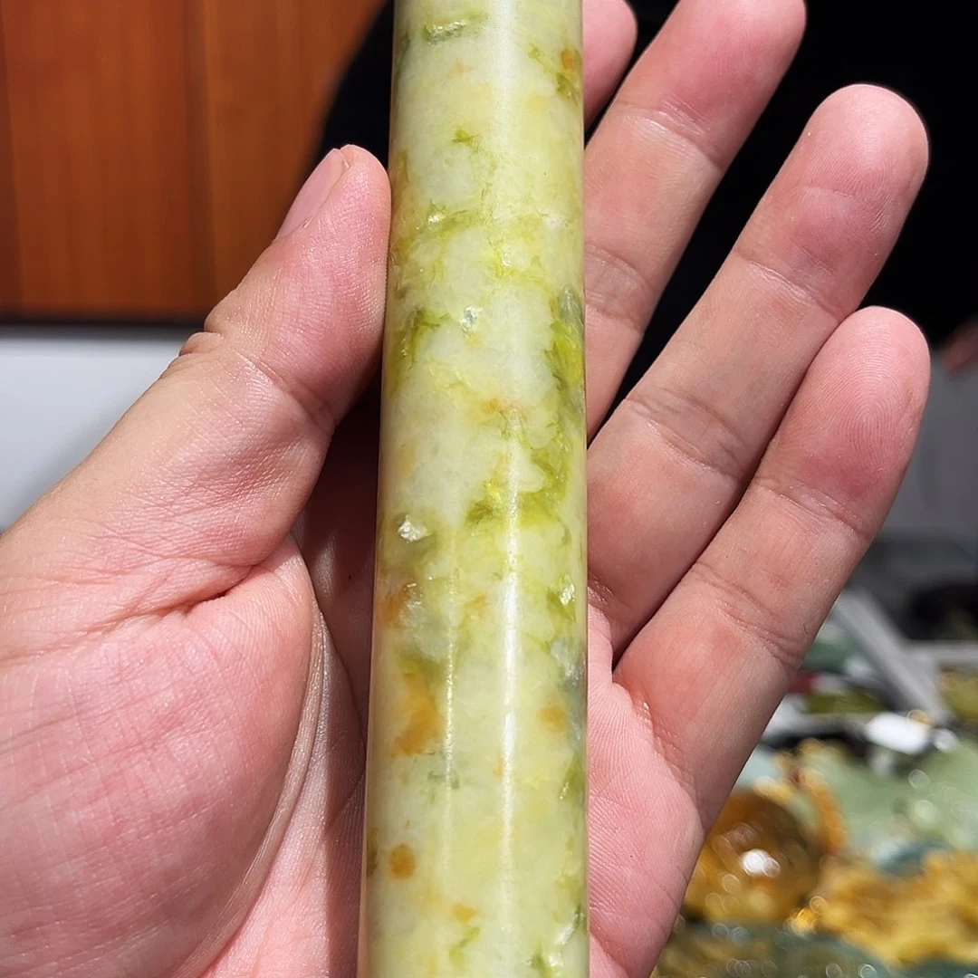 岫玉未镶嵌毛衣链