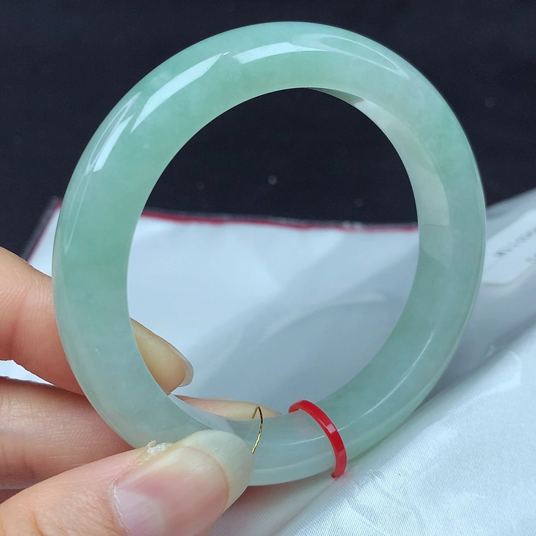 翡翠手镯未镶嵌54圈066