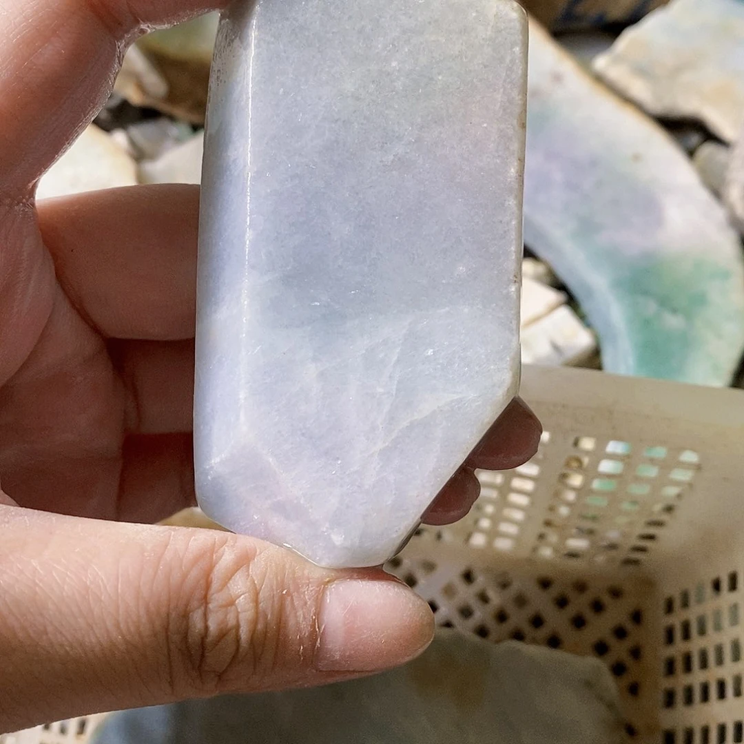 翡翠未镶嵌颈饰天然翡翠