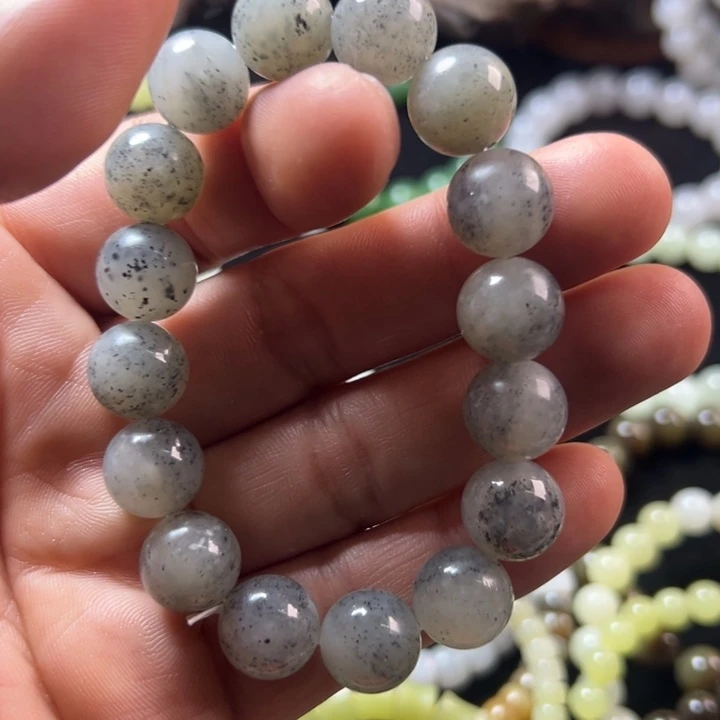 和田玉（糖玉）未镶嵌手链