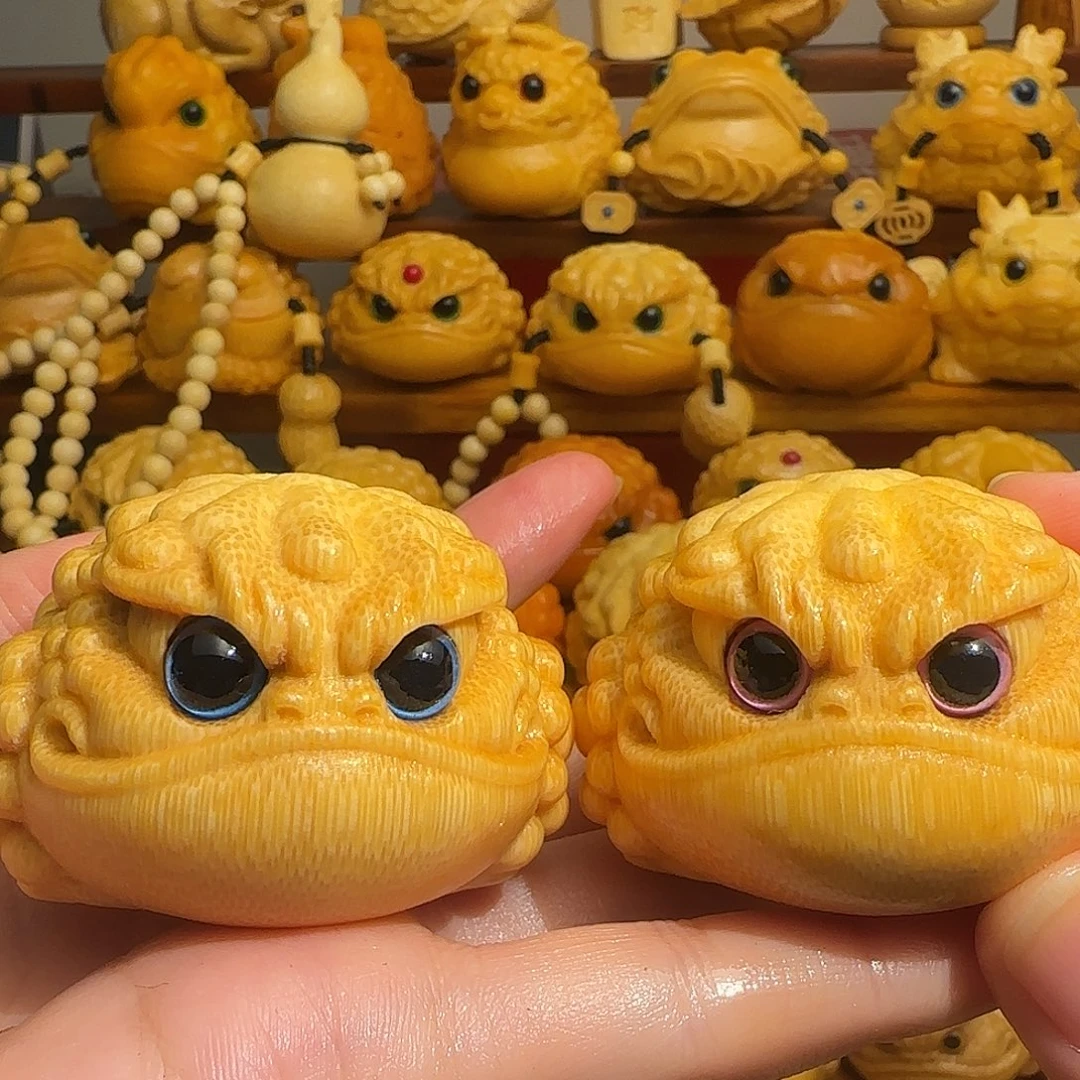 喜***宝竹5.5以上两个金蟾，2个油，刷子