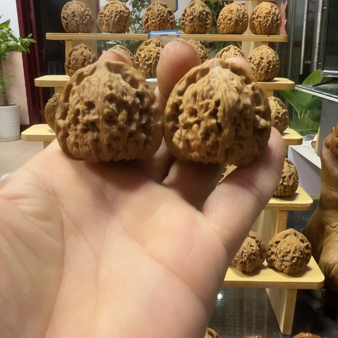 弥***渡桃核吊坠文玩核桃南将石