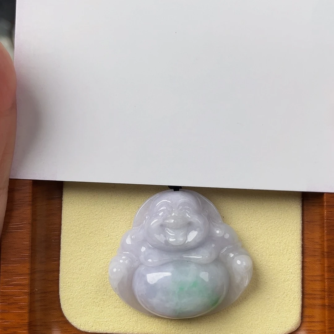 翡翠未镶嵌颈饰燕*佛公