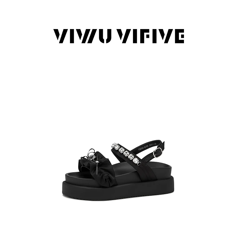 V5 VIWU.VIFIVE「森屿」25夏欧若风真丝布露趾水钻蝴蝶结厚底凉鞋女