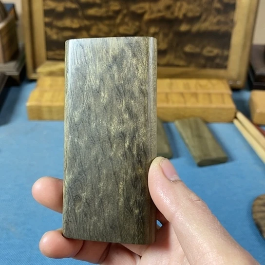 【闪购商品】红***黄金丝楠阴沉木无事牌