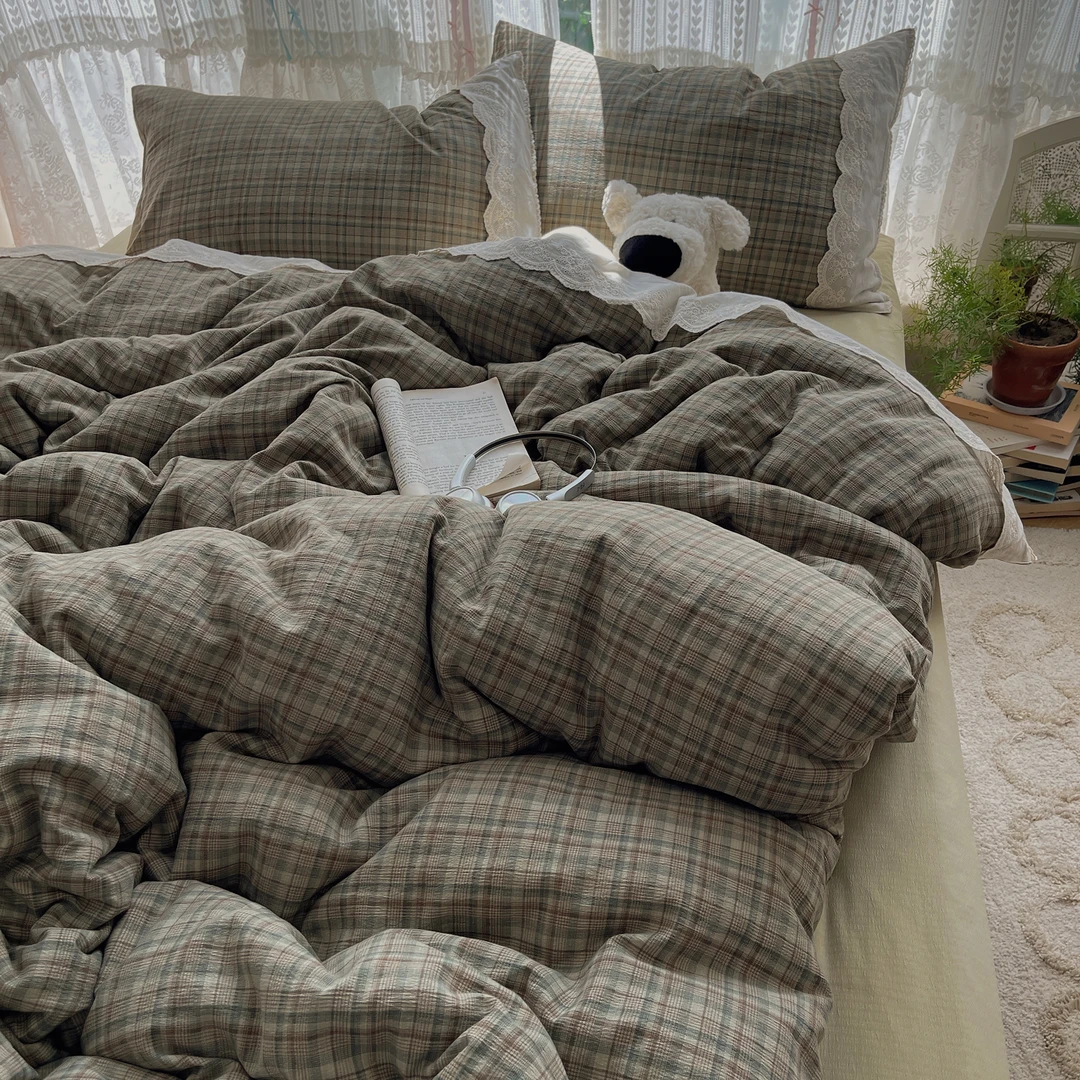 2025新款皱皱纱复古格子蕾丝花边款四件套学生宿舍三件套床单被套
