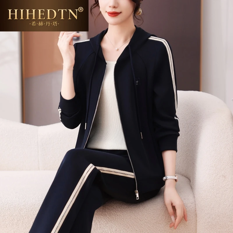 品牌妈妈运动套装春秋新款休闲洋气运动服中年女装时尚外套大码瘦