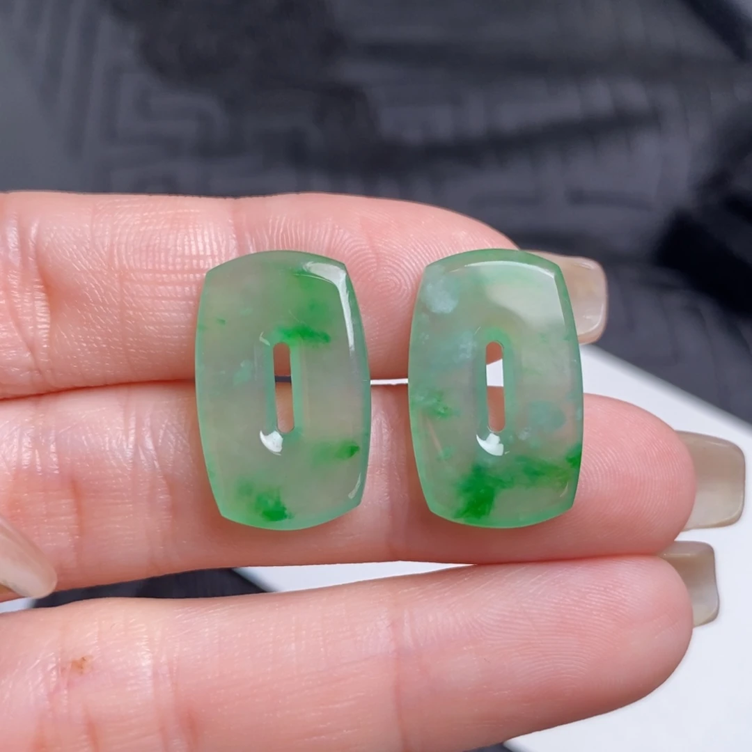 翡翠未镶嵌耳饰冰飘花方糖