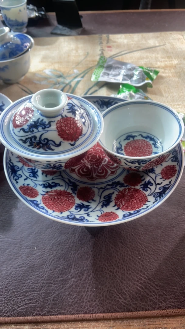 霸王葵盖碗套组釉里红超好发色手工手绘缠枝纯手工