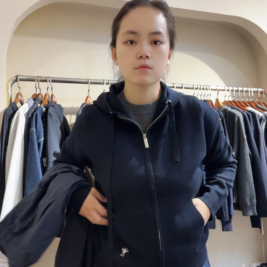 小蜜蜂羊毛衫（备注身高体重体型）
