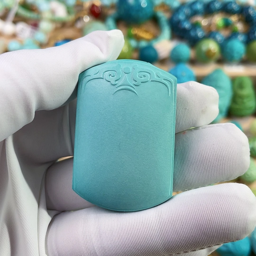 绿松石未镶嵌珠宝奇石