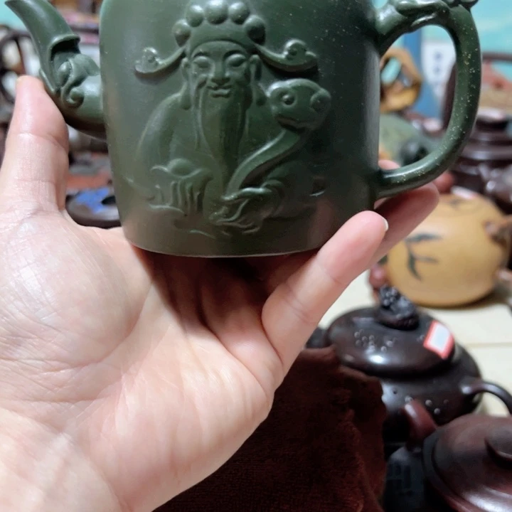 茶壶紫砂紫砂壶收藏起来了