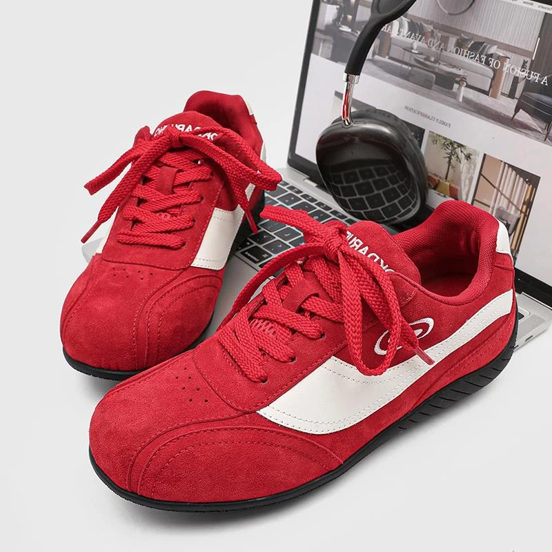 德训鞋情侣款2025新款红色休闲轻便阿甘鞋设计感透气百搭潮流板鞋