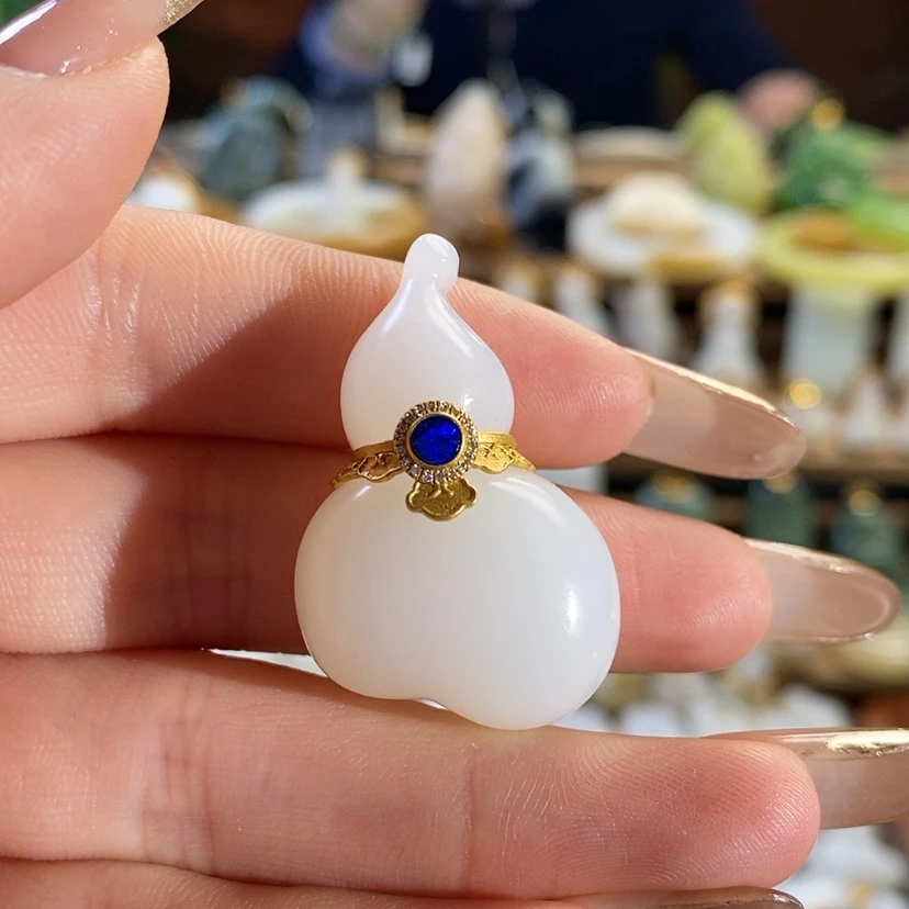 【闪购商品】和田玉吊坠18K金镶嵌