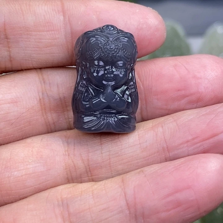 和田玉颈饰未镶嵌咖**豆