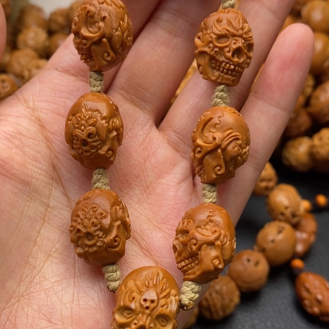 橄榄核手串骷髅头