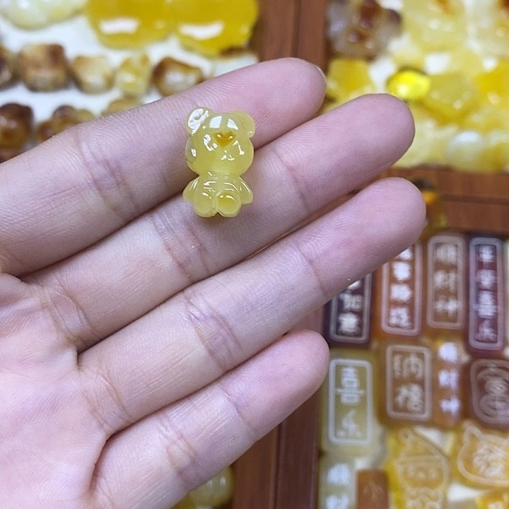 吊坠橄榄核小熊32
