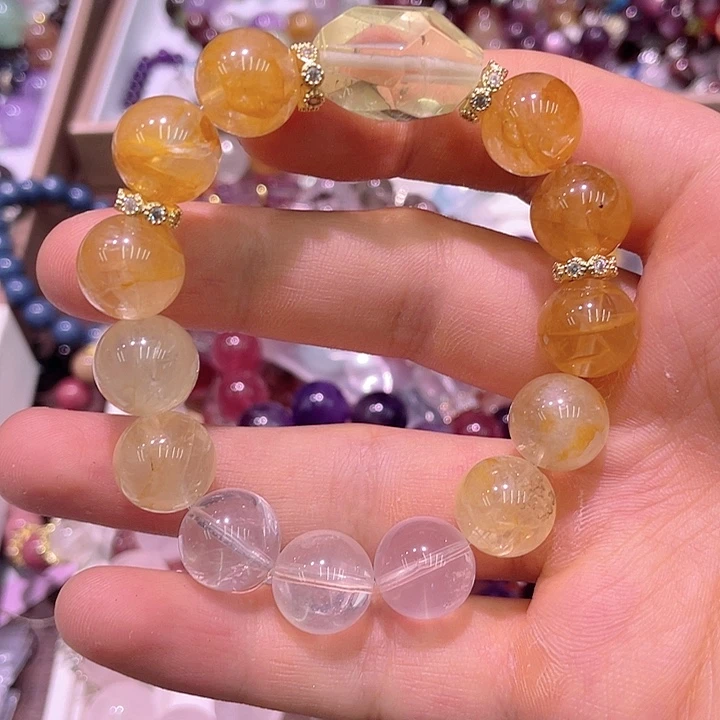 水晶手链未镶嵌黄浇花