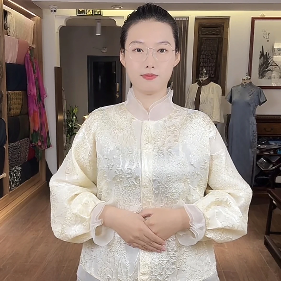 米白树枝花欧根纱长袖上衣