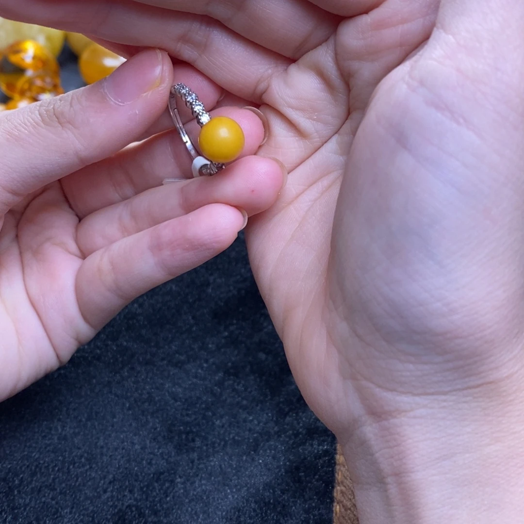 琥珀未镶嵌珠宝奇石