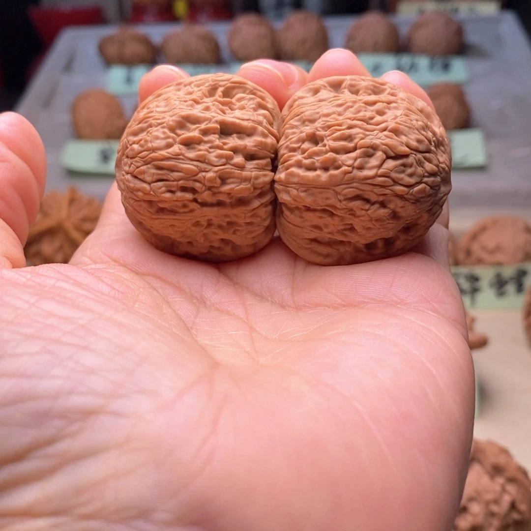 啥****把件文玩核桃泥鳅