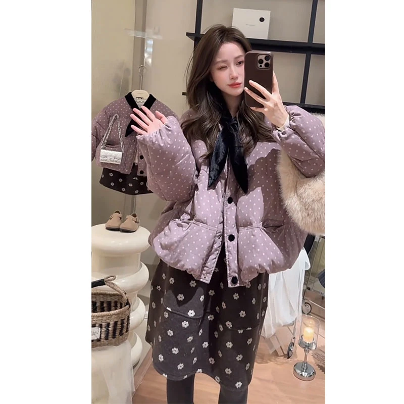 秋冬流行穿搭一整套女2025新款紫色波点棉服外套百搭短裙两件套