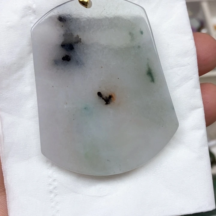 翡翠未镶嵌颈饰39号