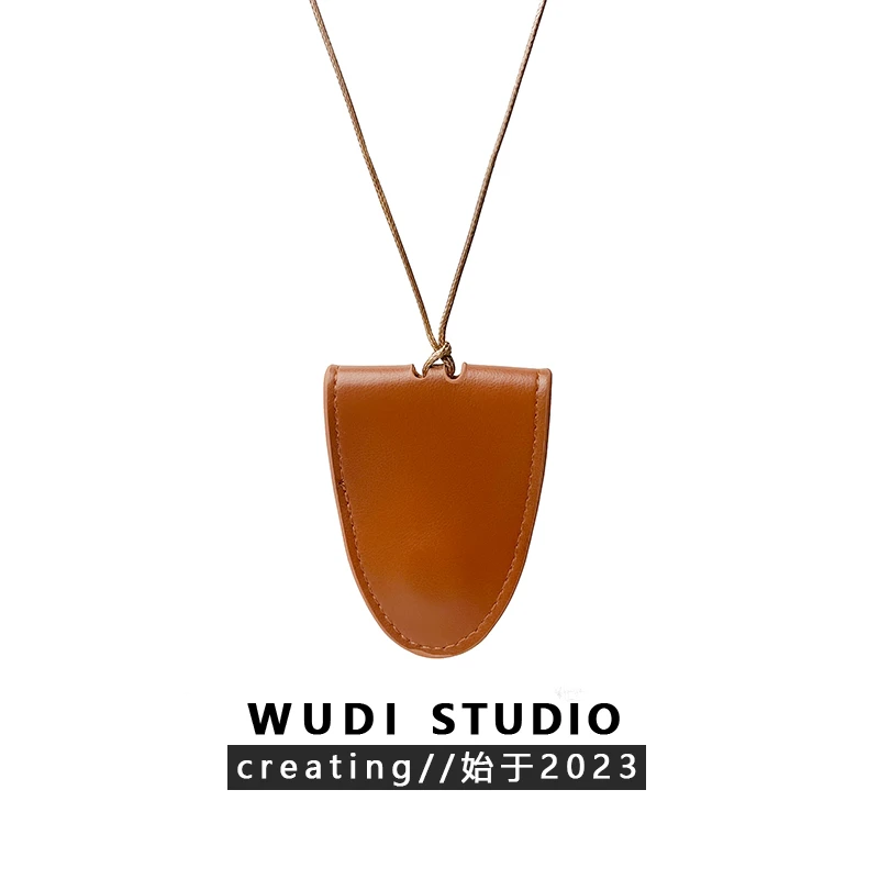 合金项链 皮革长款磁吸眼镜夹挂脖项链女款钥匙包锁骨链颈链配饰