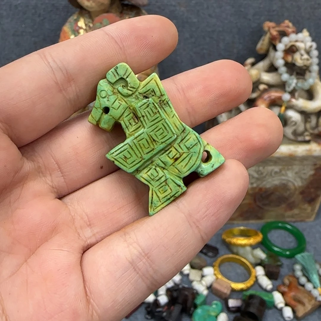 未镶嵌和田玉（糖玉）挂件